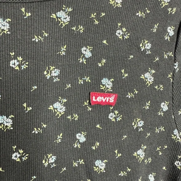 Levi's Black Fitted Long Sleeve Tee - Picture 3 of 6